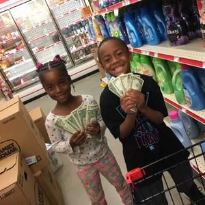 Meet your Posher, Julia